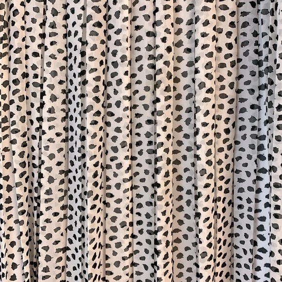 BNWT Anthropologie Joie White Pleated Midi Skirt  size M - Picture 4 of 4